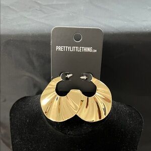 PrettyLittleThing Radiant Gold Hoop Earrings